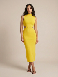 Beatriz — Vestido Bodycon com Recortes Criss-Cross